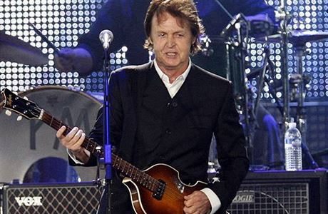 Paul McCartney na snímku z ervence 2009